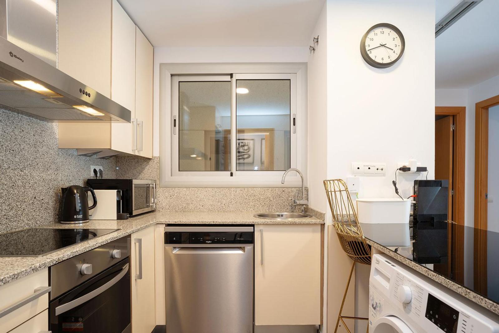 Modern Apartment Near Pl. Espana Barcelona Luaran gambar