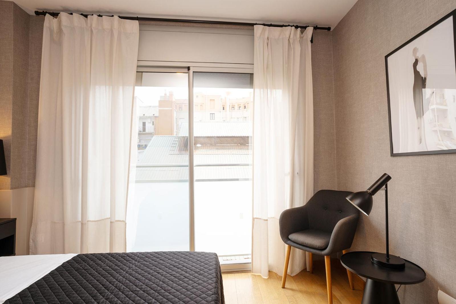 Modern Apartment Near Pl. Espana Barcelona Luaran gambar