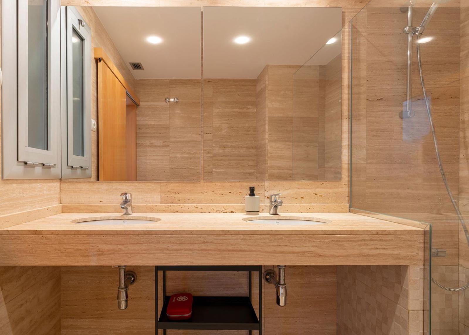 Modern Apartment Near Pl. Espana Barcelona Luaran gambar